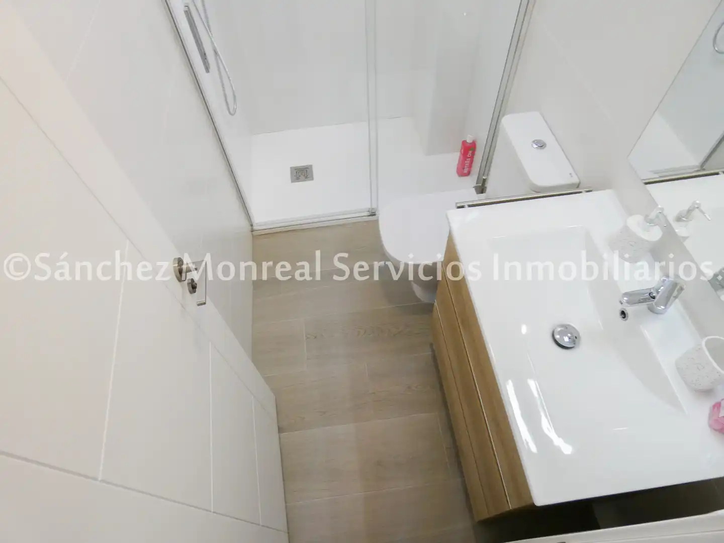 Baño de Casa o chalet en venta en Alcázar de San Juan con Aire acondicionado, Calefacción y Trastero