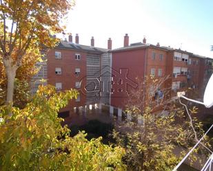 Vista exterior de Pis en venda en Torrejón de Ardoz amb Calefacció