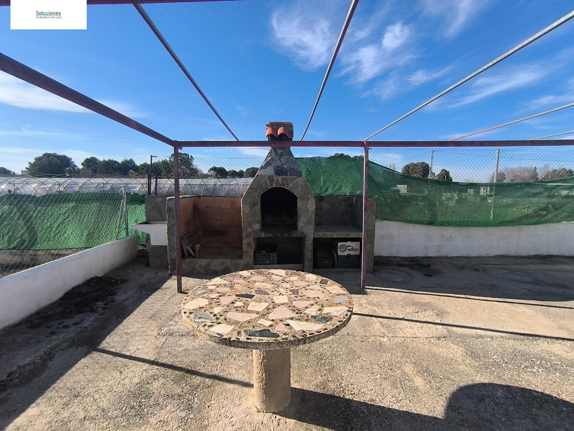 Terrassa de Casa o xalet en venda en  Albacete Capital amb Traster i Piscina