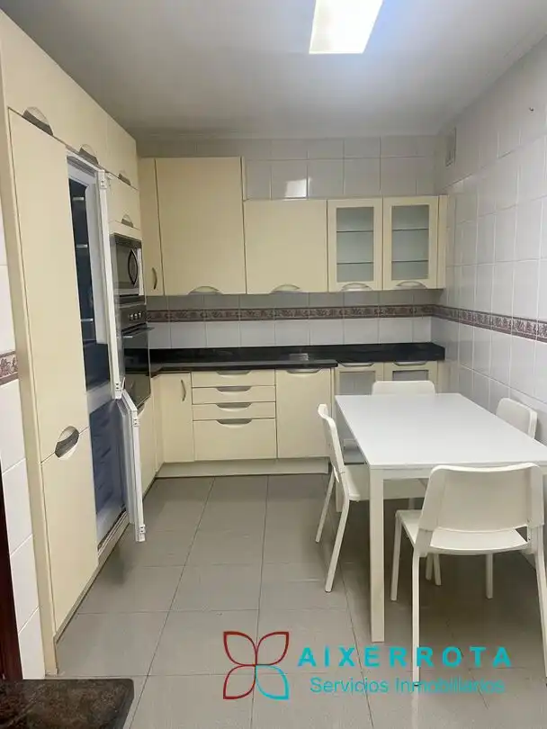 Kitchen of Detached homes for rent in Getxo   with Heating, Private garden and Terrace