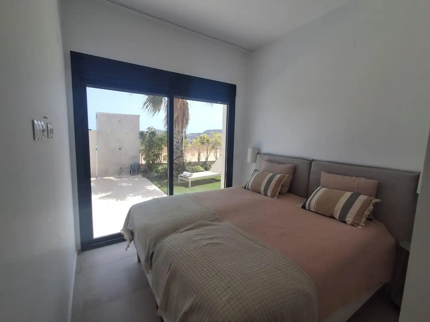 House with pool to rent in Calle PRAGA, imagen 22
