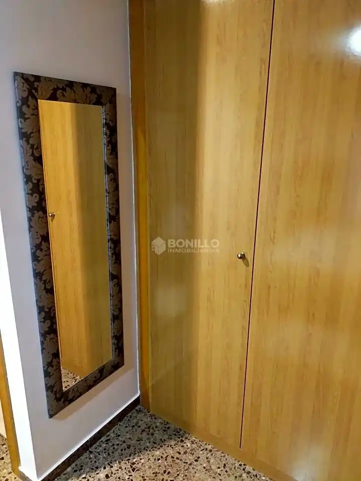 Piso con ascensor en venta en Calle el Santo, imagen 18