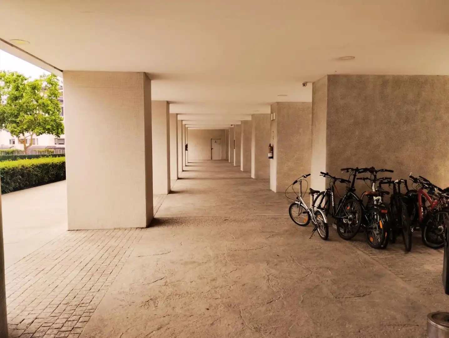 Parkplatz von Wohnung zur Miete in San Sebastián de los Reyes mit Klimaanlage, Heizung und Möbliert