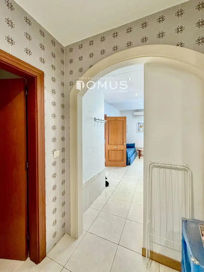 Flat for rent in L'Escala  with Air Conditioner, Heating and Furnished