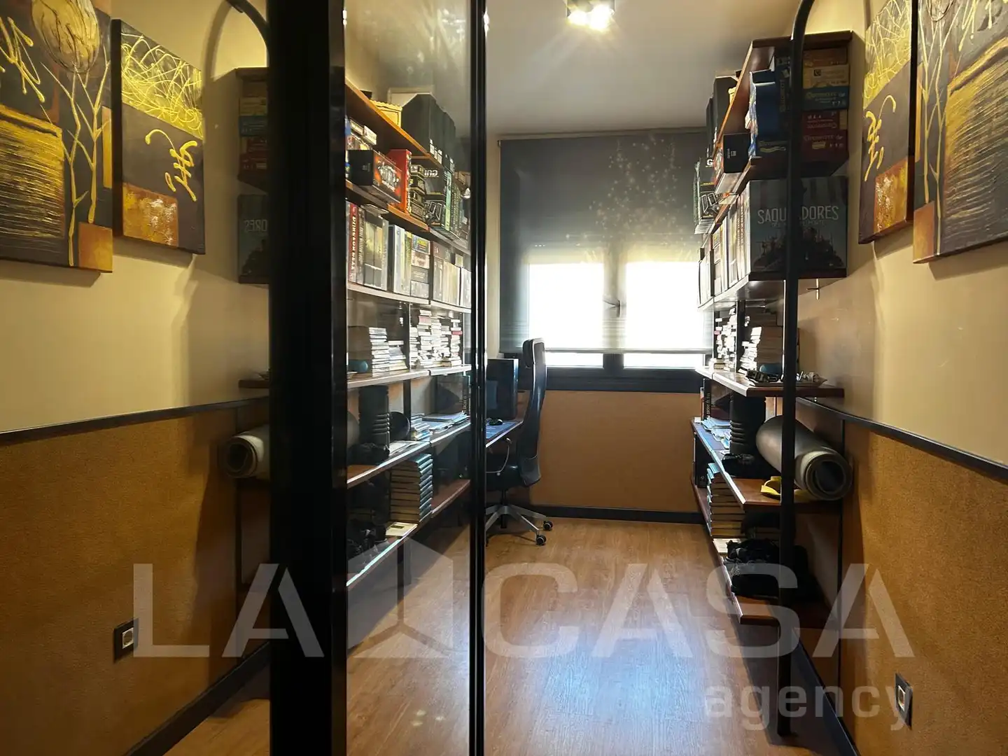 Flat for sale in Montequinto  with Air Conditioner, Storage room and Swimming Pool
