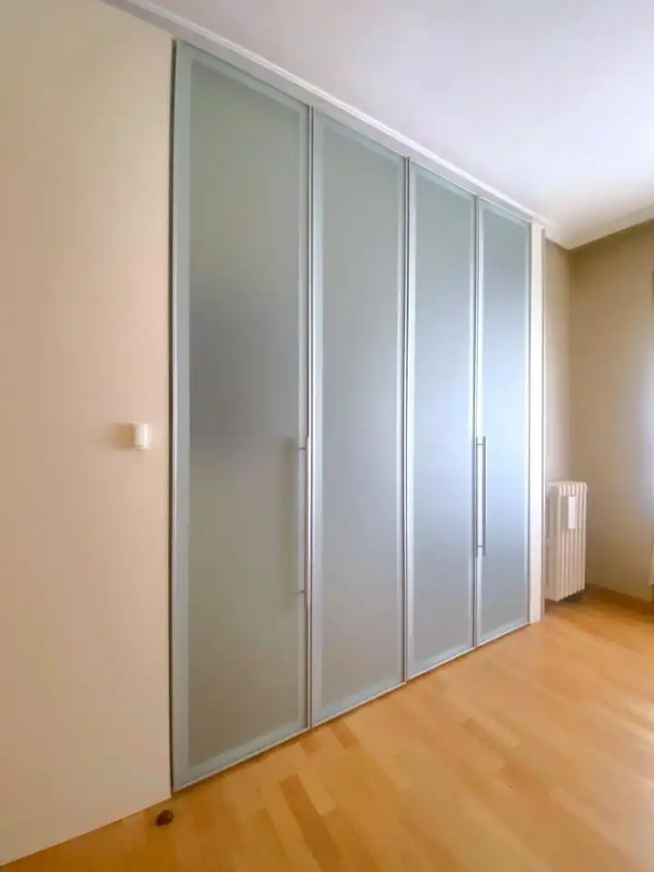 Dormitori de Apartament en venda en León Capital  amb Calefacció i Parquet