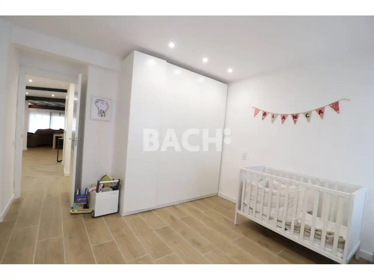 Habitación de Piso en venta en Vic con Calefacción y Balcón