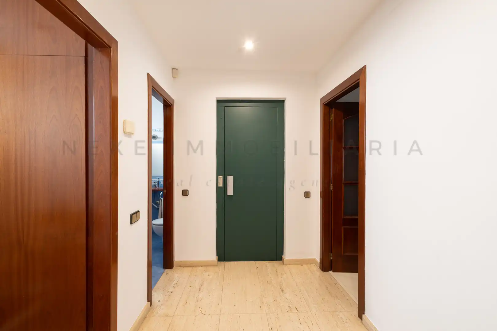 Casa adosada en venta en Sabadell con Aire acondicionado, Calefacción y Parquet