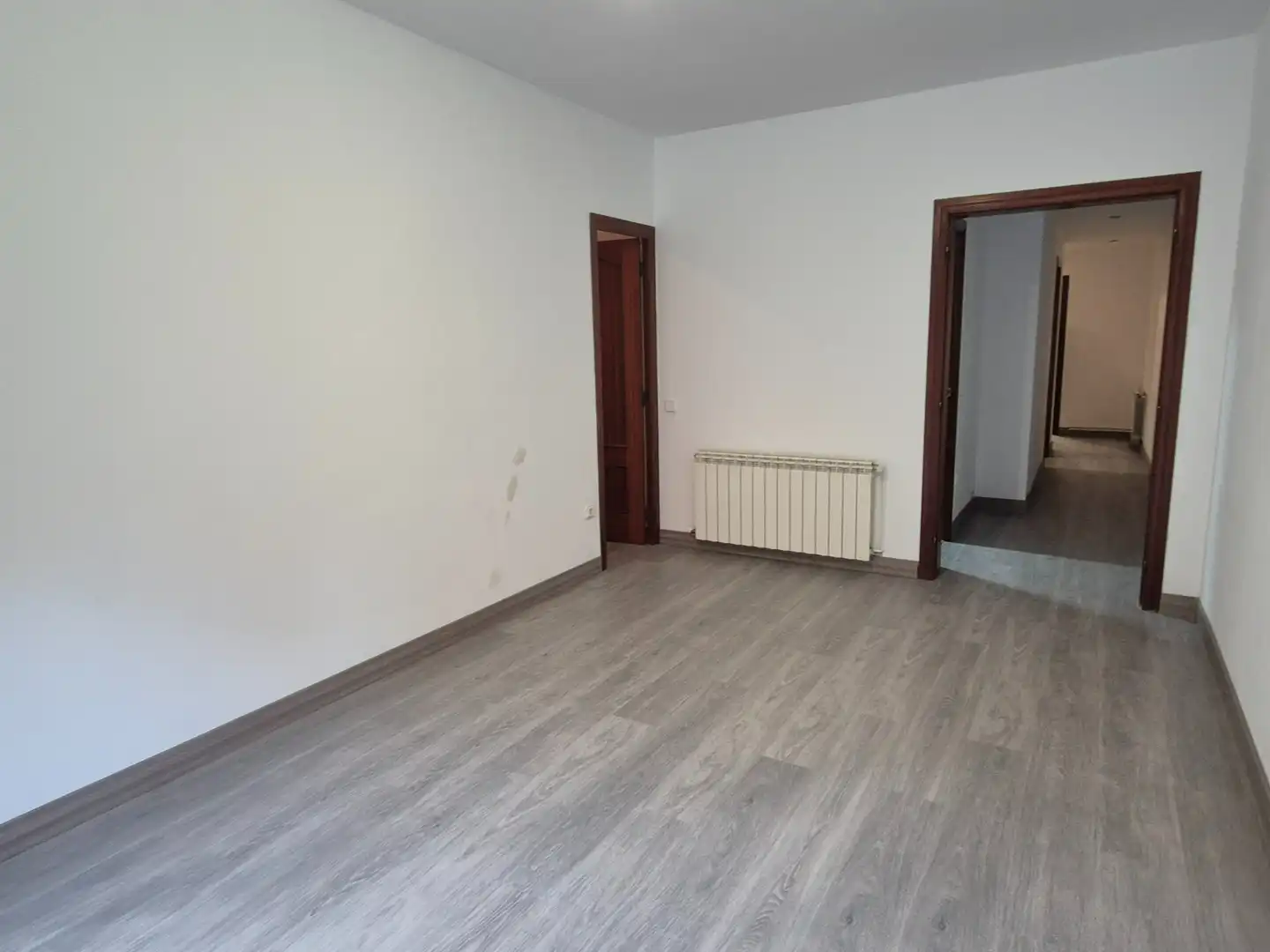 Piso en venta en Manresa con Calefacción, Parquet y Horno