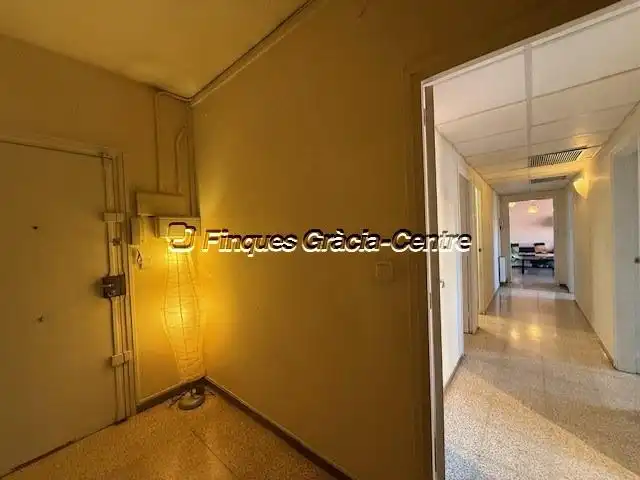 Wohnung zum Verkauf in Carrer BRUTAU DE, Eixample