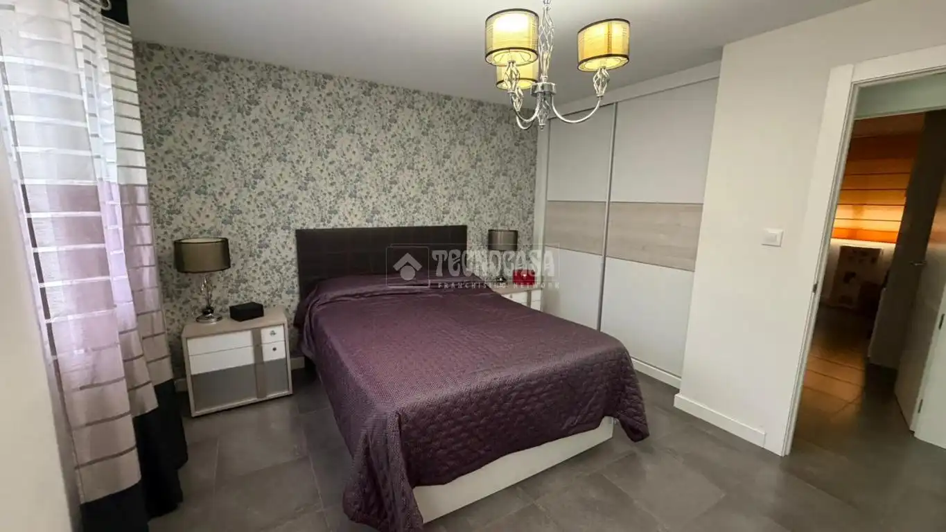 Habitación de Piso en venta en Jaén con Aire acondicionado