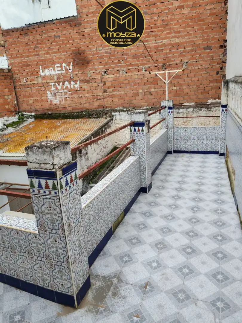 Casa amb terrassa en venda a Villatorres, imagen 7
