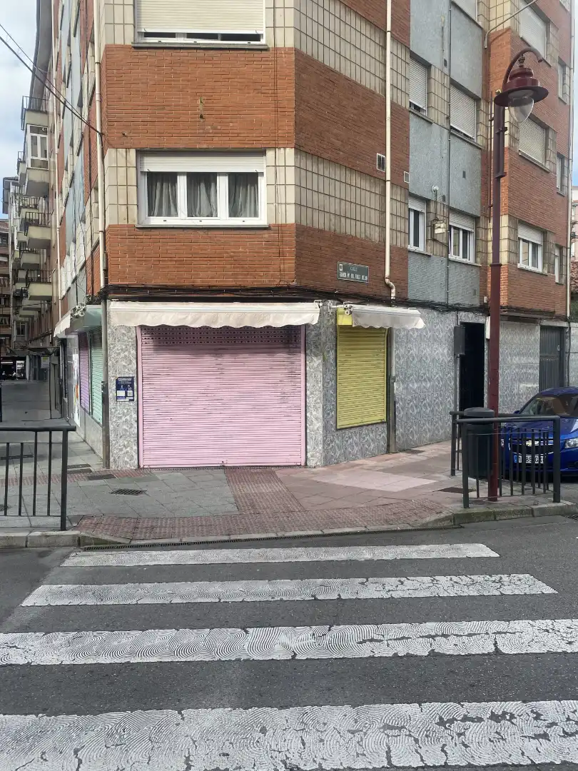 Local comercial en alquiler en Calle Auseva 6D, imagen 3