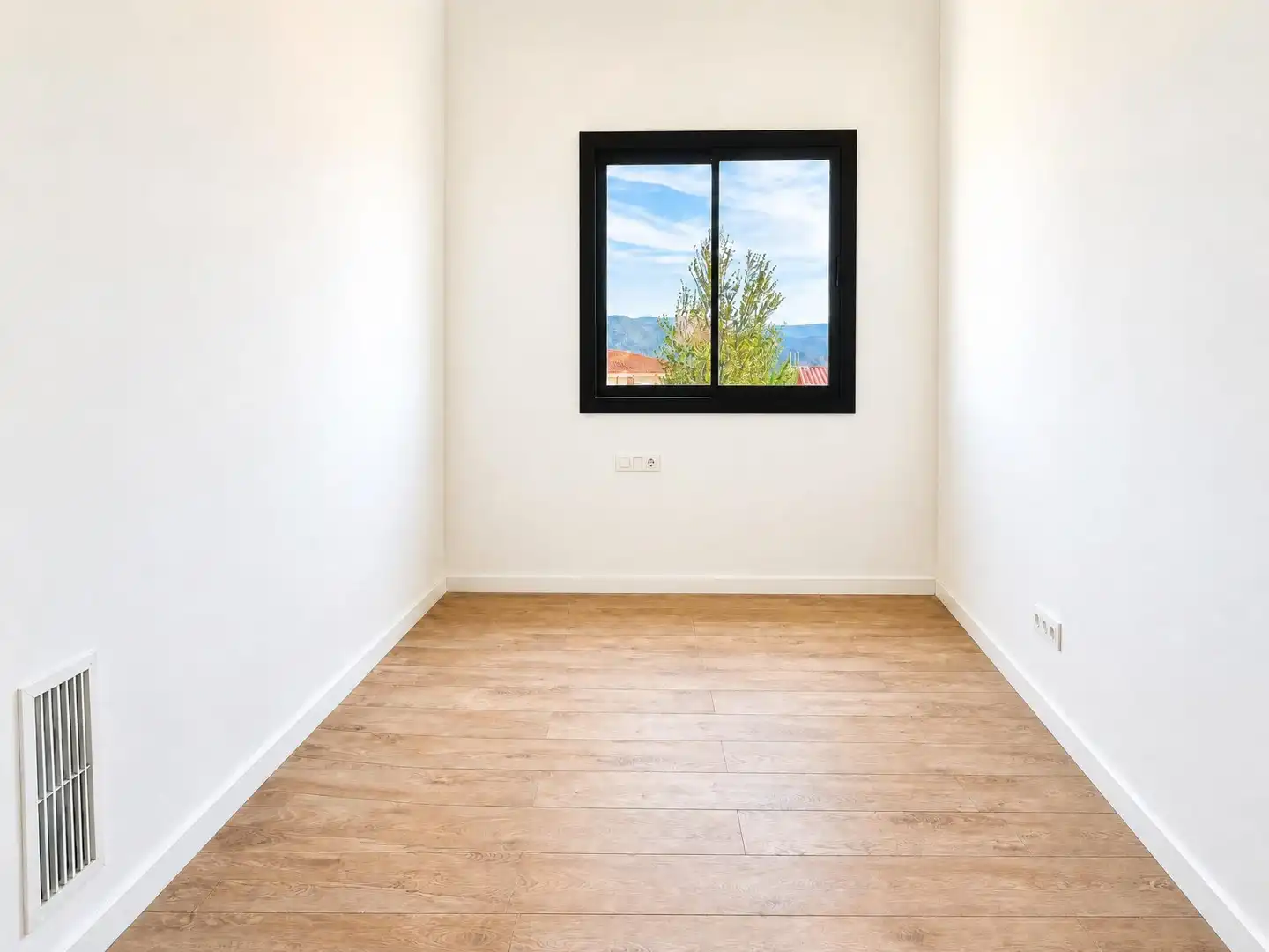 Terraced house for sale in Calle  Turó de l’Home Xamfrà c. Pedraforca, imagen 17