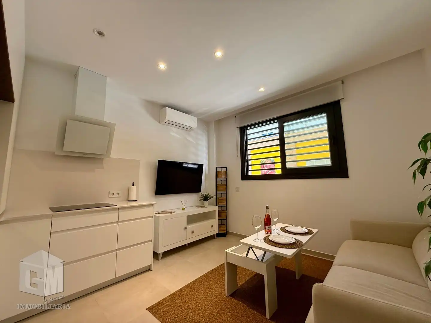 Sala de estar de Apartamento en venta en Tarifa con Aire acondicionado, Calefacción y Trastero