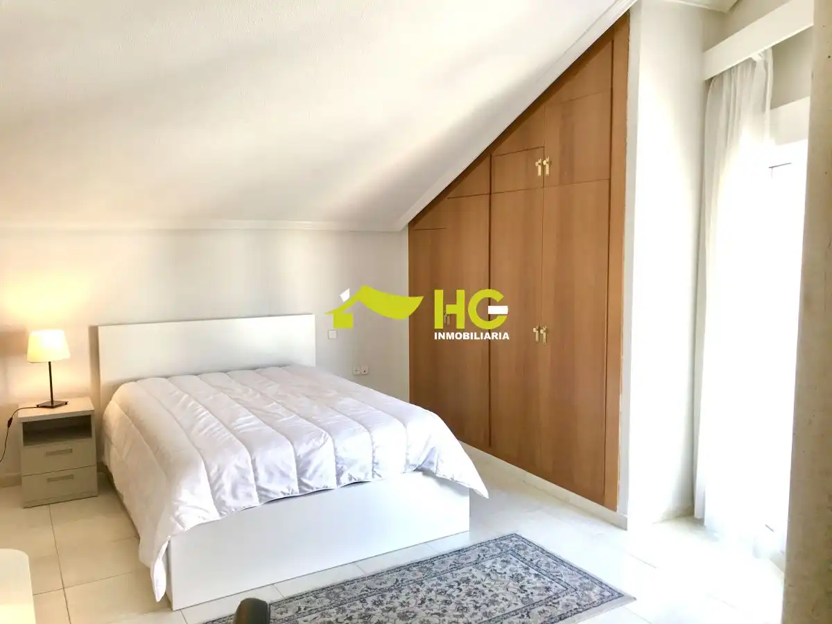 Habitación de Dúplex de alquiler en Villaviciosa de Odón con Aire acondicionado, Calefacción y Terraza