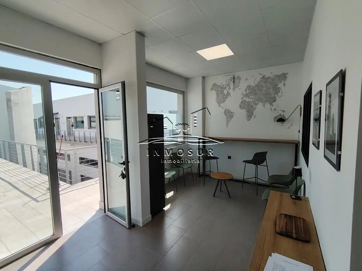 Oficina de alquiler en Lucena