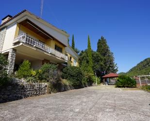 Exterior view of House or chalet for sale in Bigues i Riells  with Private garden, Terrace and Storage room