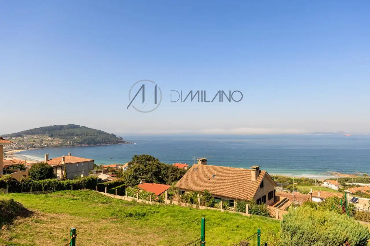 Casa o chalet en venta en Nigrán con Calefacción, Jardín privado y Parquet