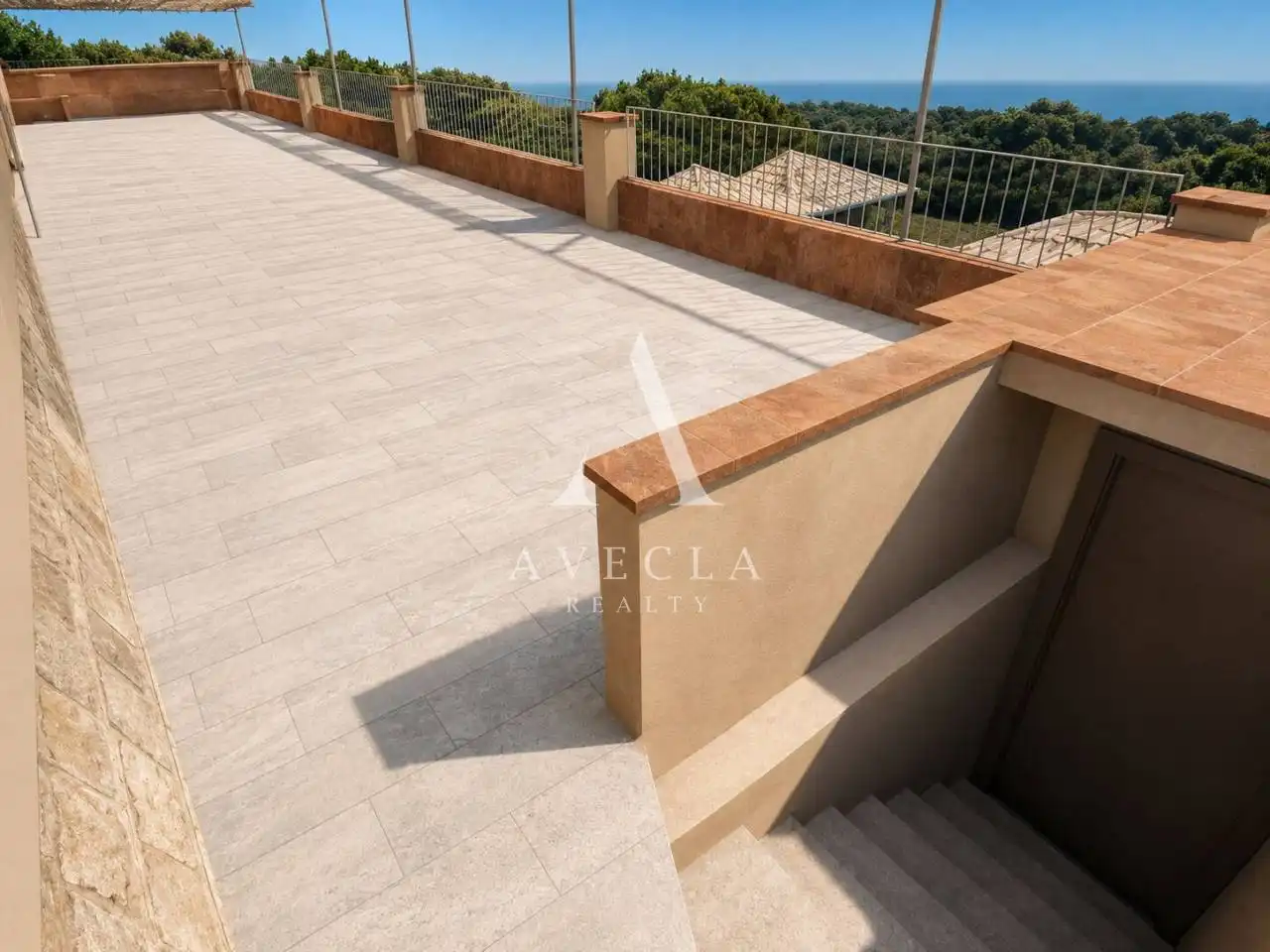 Terrassa de Casa o xalet en venda en Sant Cugat del Vallès amb Jardí privat i Piscina