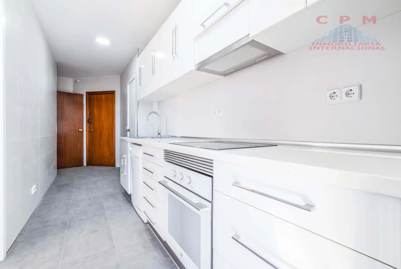 Kitchen of Attic for rent in Madrid  with Air Conditioner, Heating and Parquet flooring