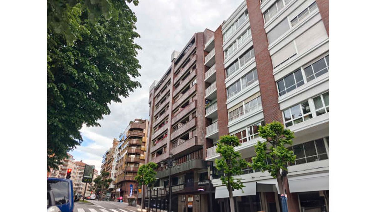 Local en venda a CONDE DE TORENO, 17, Parque San Francisco - Uría