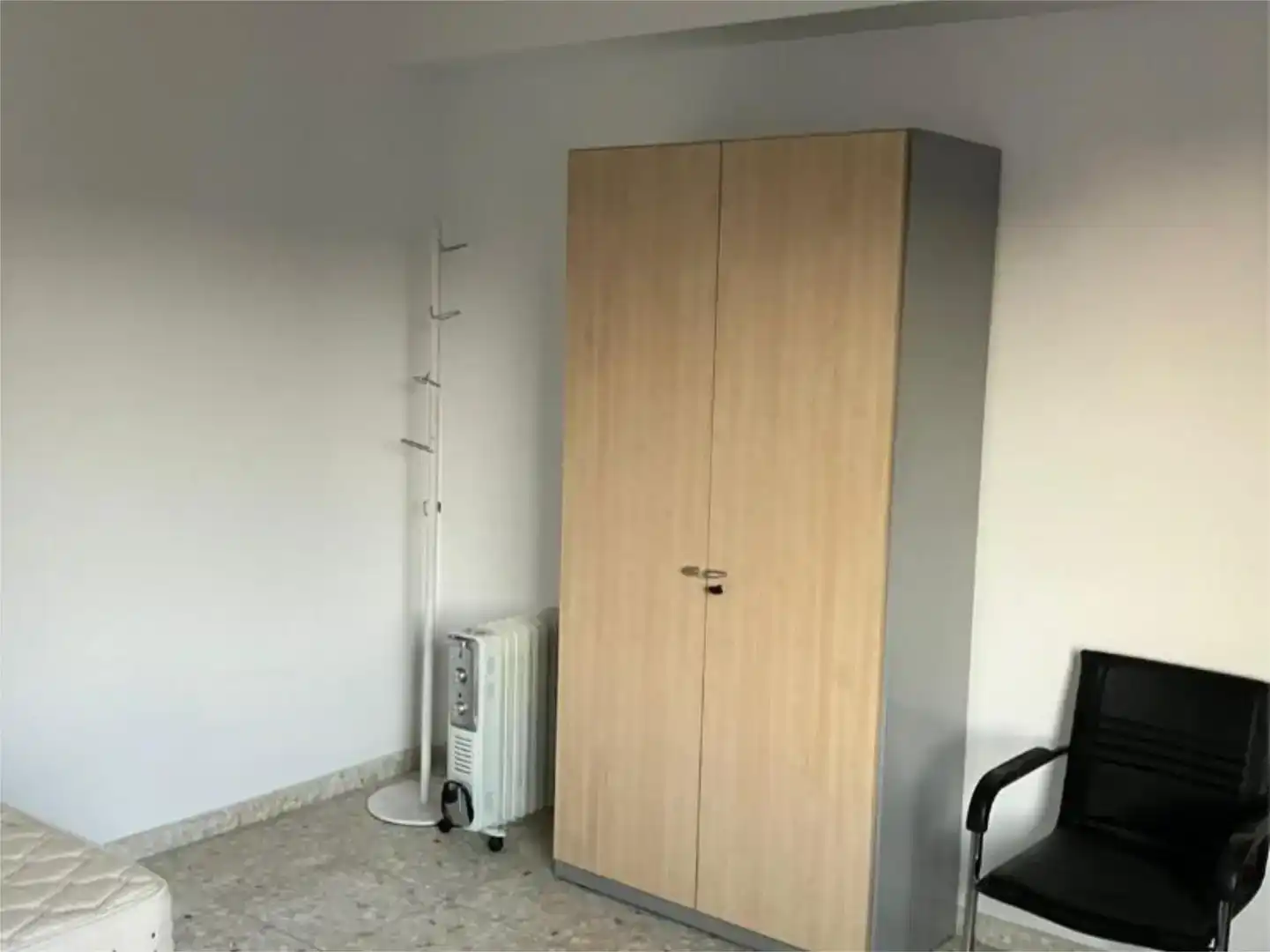 Bedroom of Flat for sale in Galilea  with Furnished and Balcony
