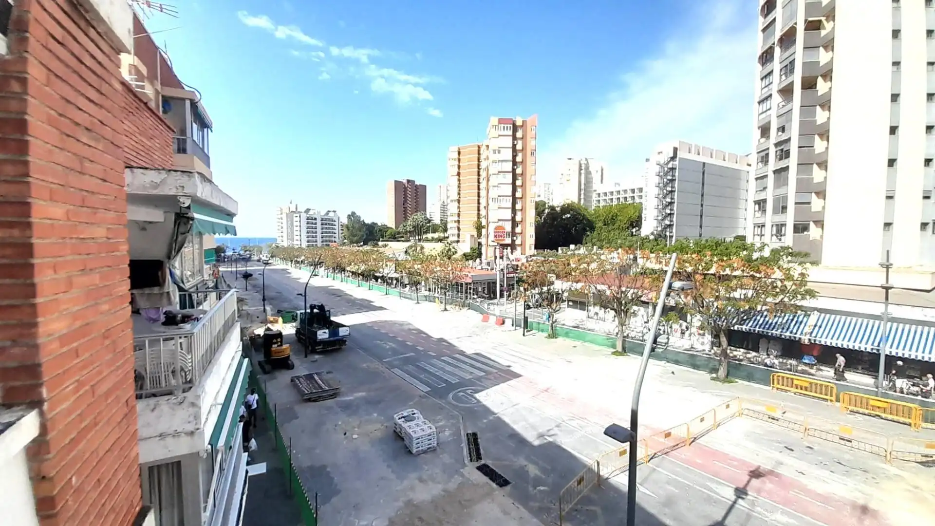 Vista exterior de Pis en venda en Benidorm amb Aire condicionat, Terrassa i Moblat