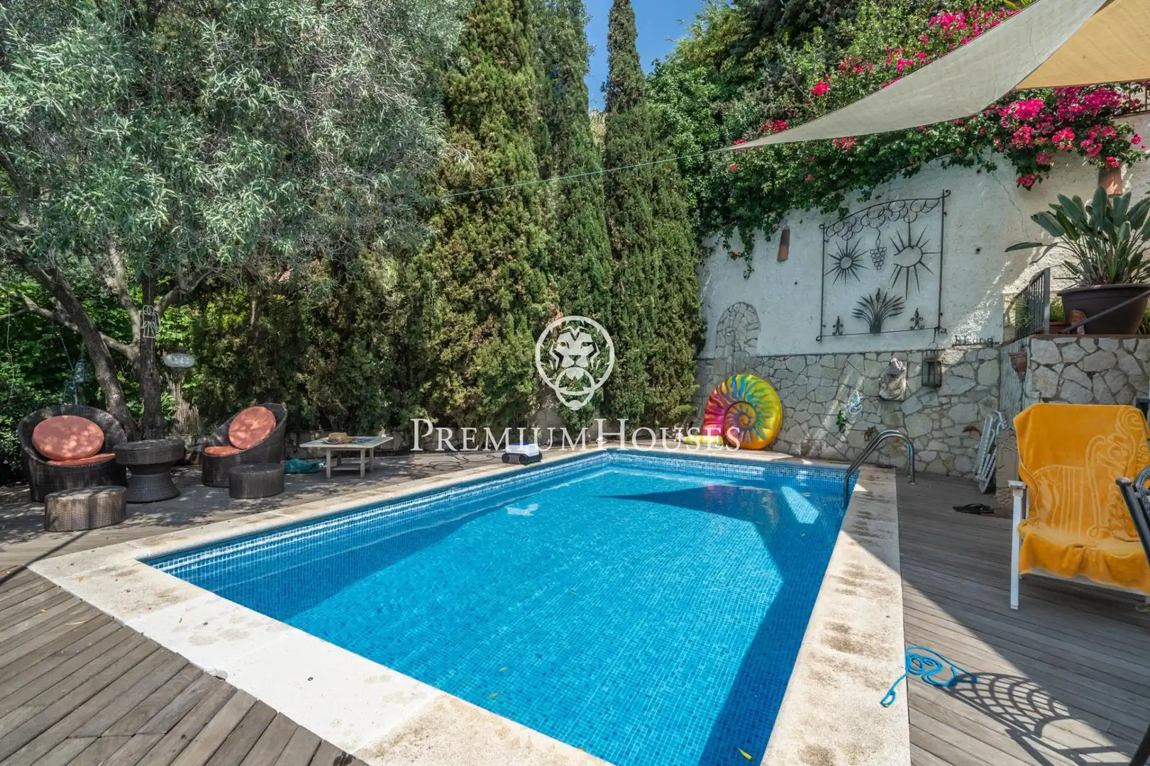 Piscina de Casa o xalet en venda en Arenys de Munt amb Calefacció, Jardí privat i Terrassa