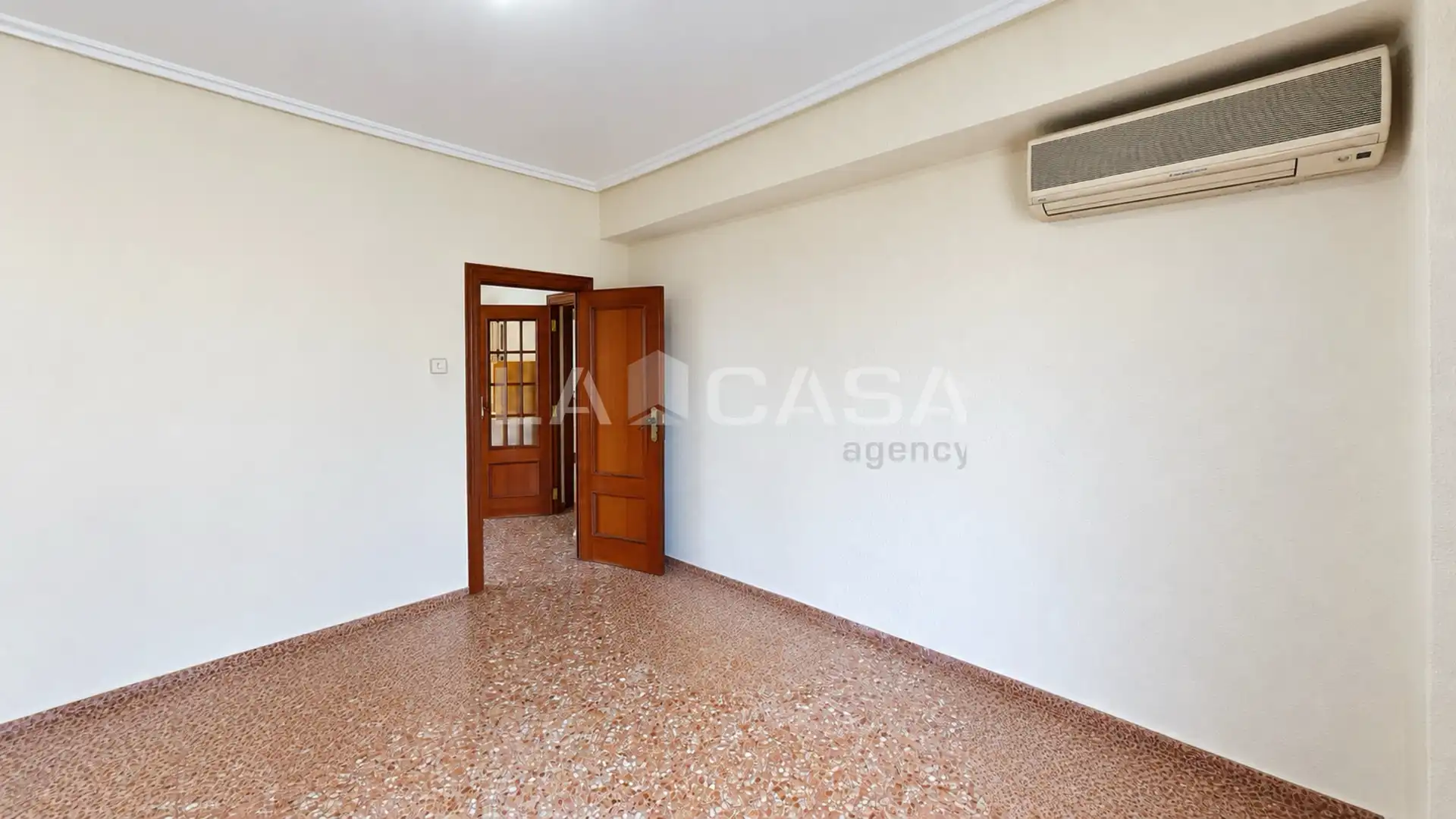 Wohnung mit Terrasse zum Verkauf in Camins al Grau, imagen 9