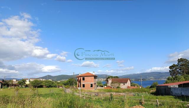 Casa-chalet en Venta en Vilaboa