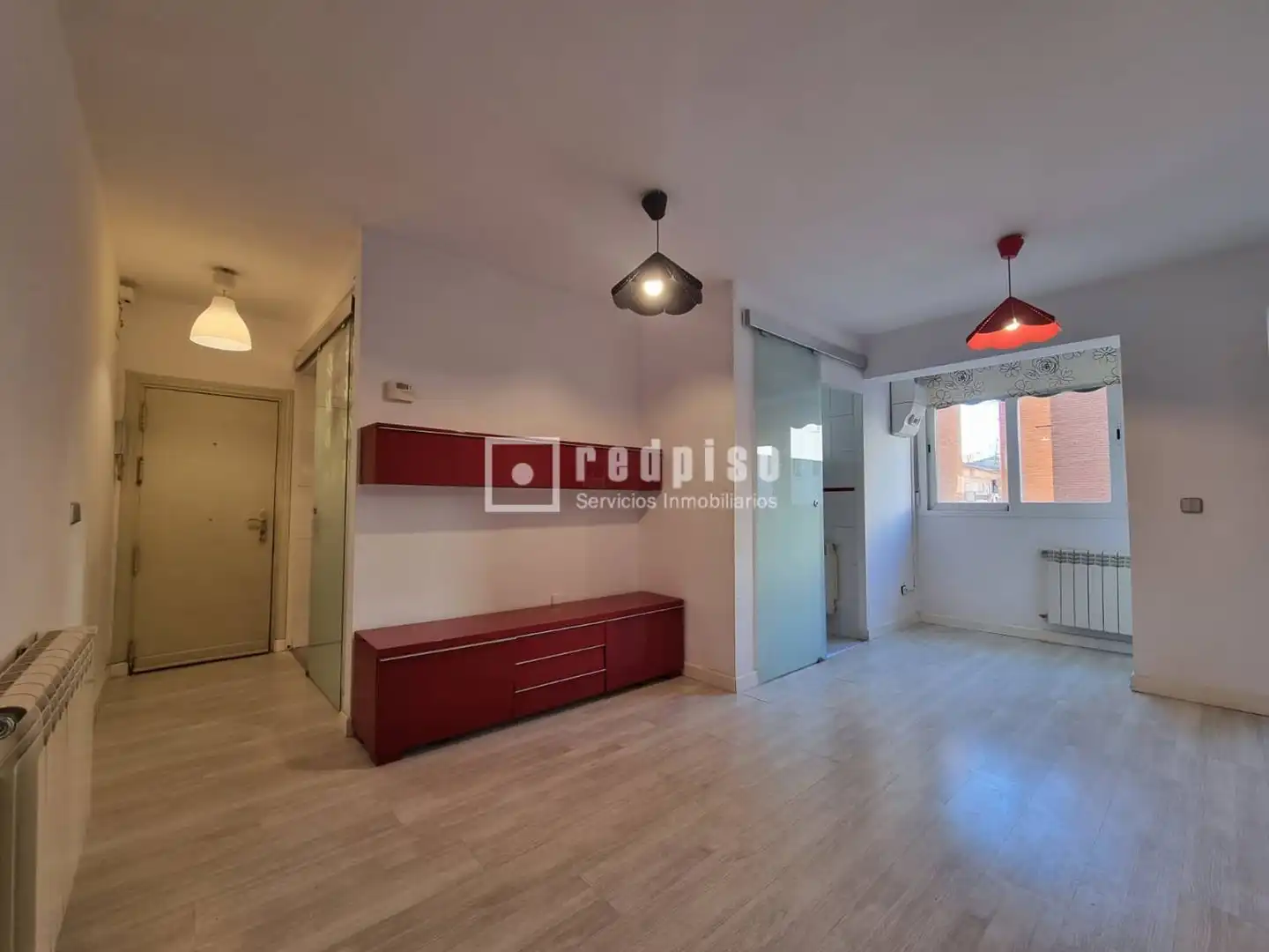 Habitación de Piso en venta en  Madrid Capital con Calefacción y Amueblado