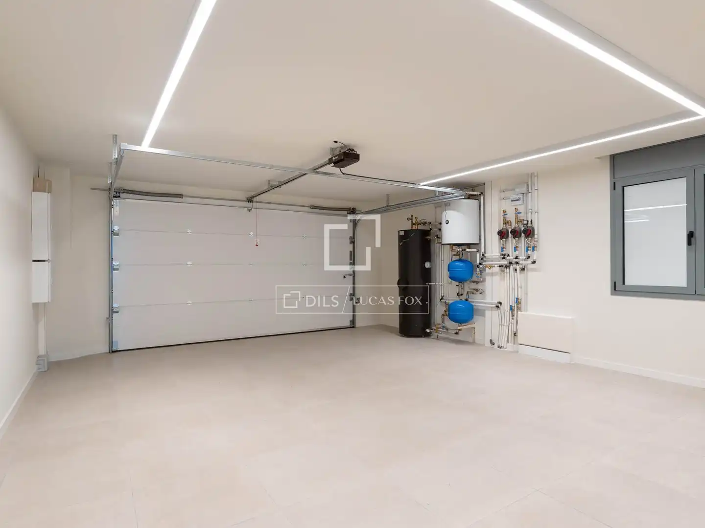 Detached house with pool for sale in Centre, imagen 46