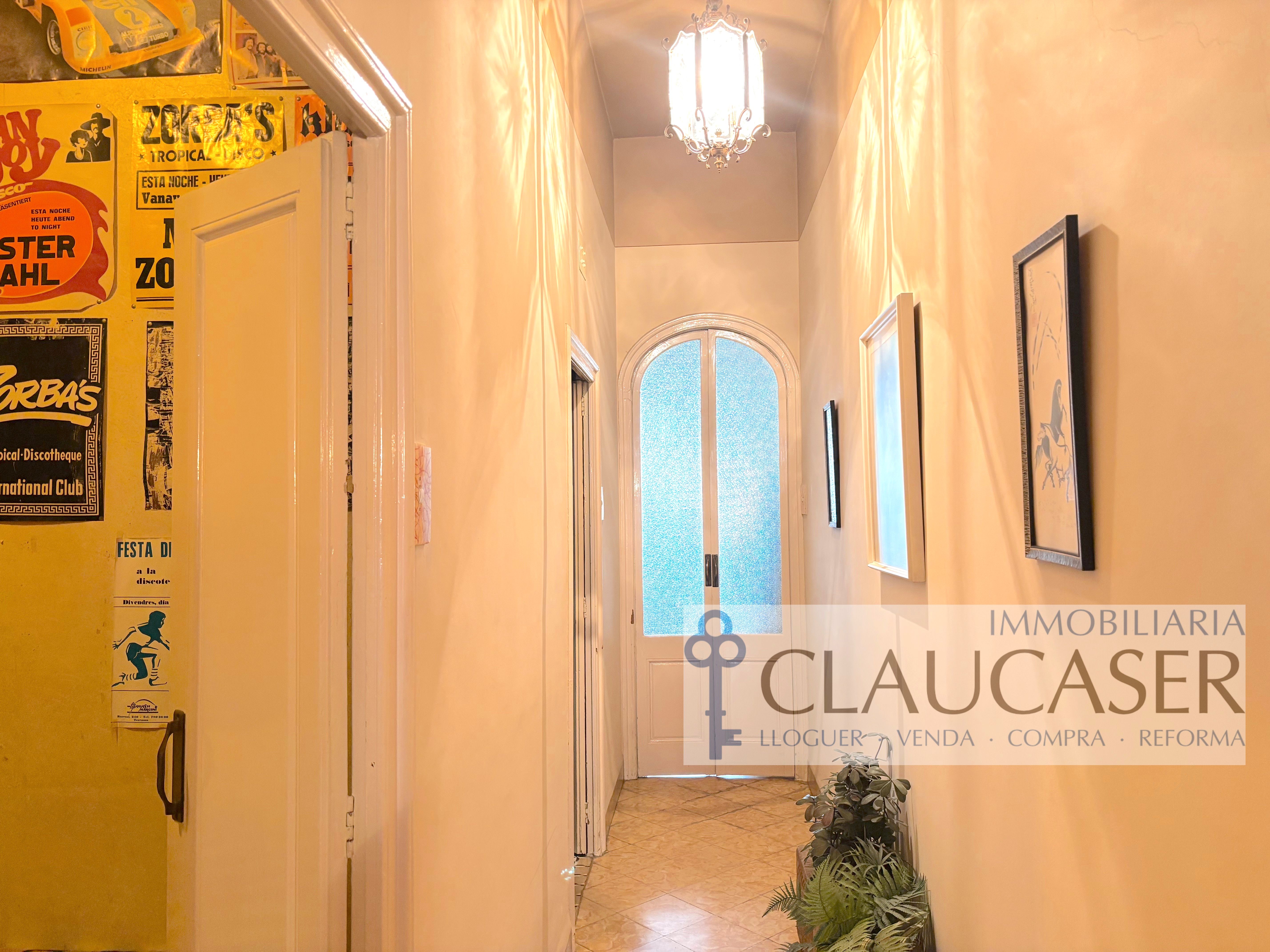 Casa adosada en venda en Sabadell