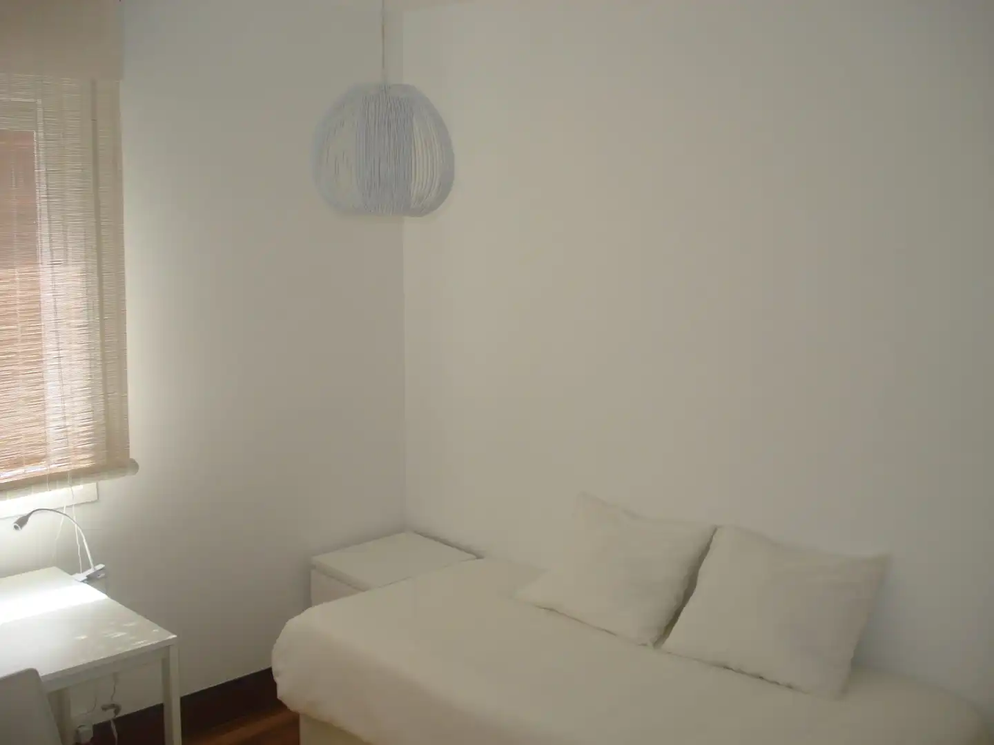 Bedroom of Flat for rent in Bilbao   with Heating, Terrace and Furnished