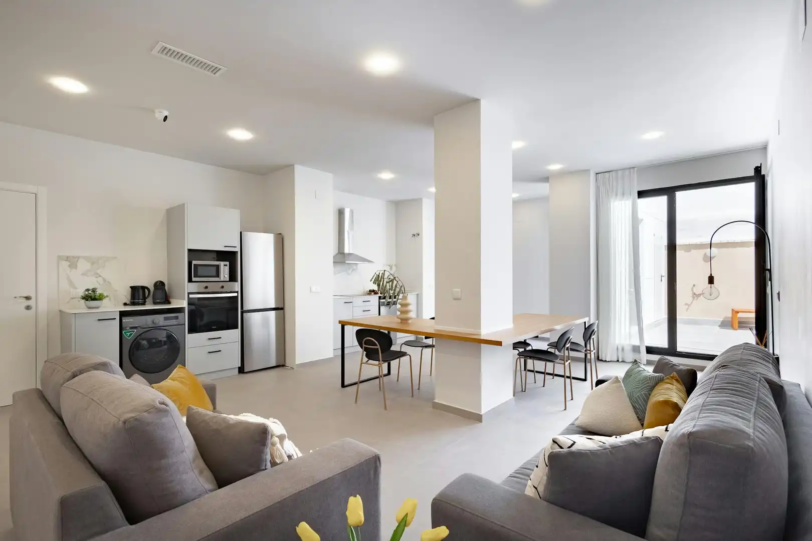 Sala de estar de Piso para compartir en Valencia con Aire acondicionado, Calefacción y Amueblado
