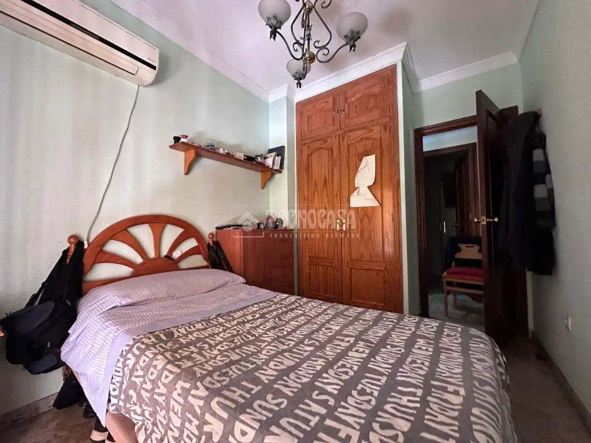 Habitación de Piso en venta en Córdoba con Aire acondicionado, Trastero y Balcón