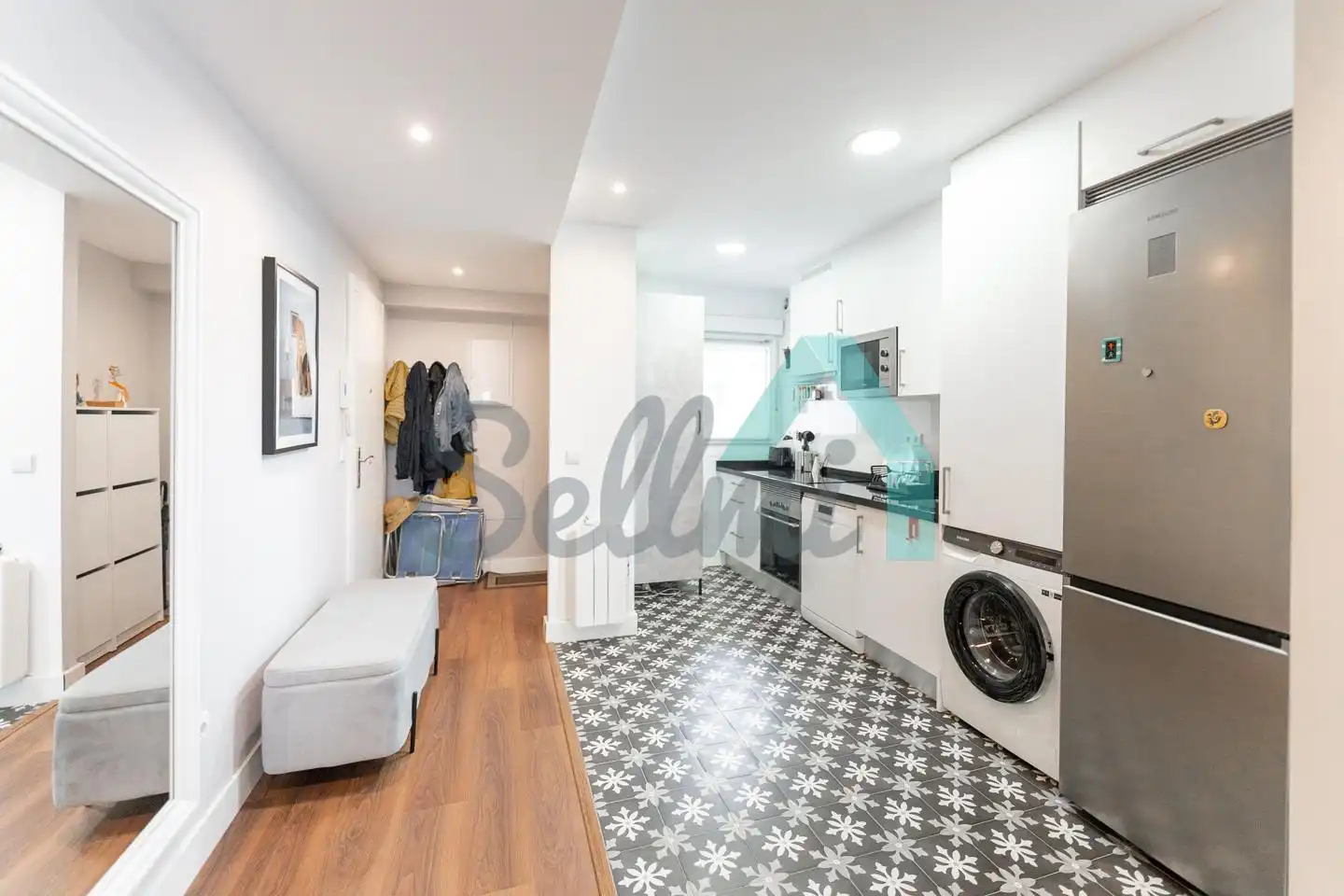Cocina de Piso de alquiler en Gijón  con Calefacción y Amueblado