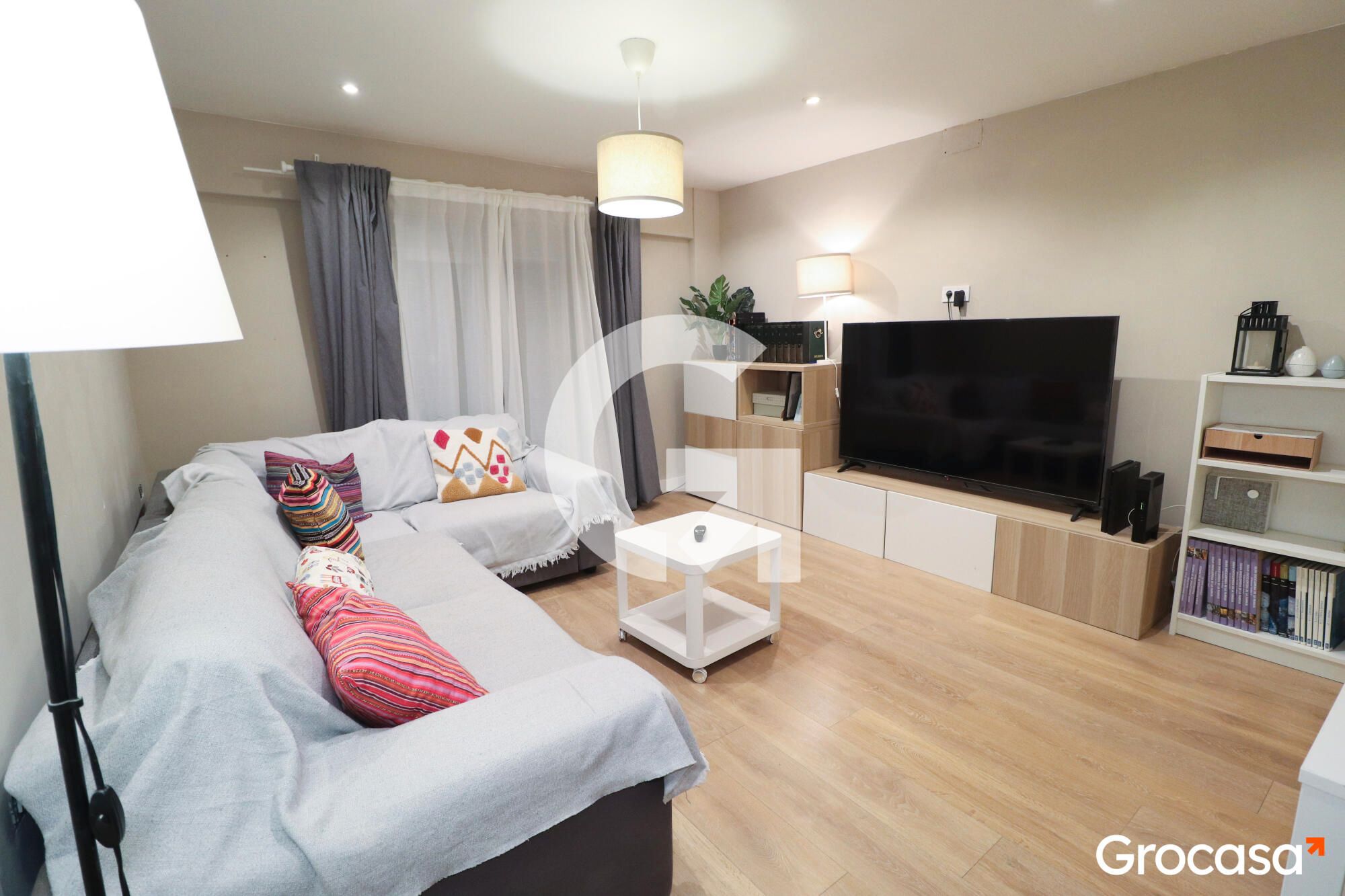 Sala d'estar de Pis en venda en Sagunto / Sagunt amb Calefacció, Moblat i Forn