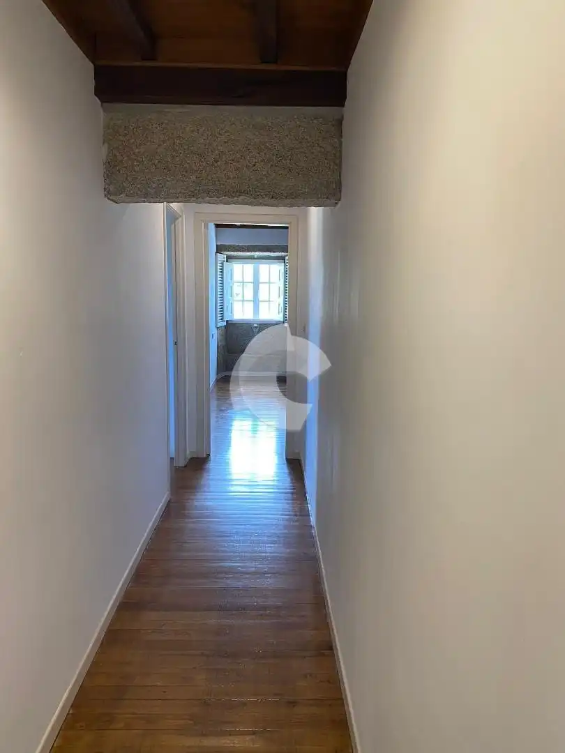 Casa o xalet en venda en San Cibrao das Viñas amb Calefacció, Jardí privat i Parquet