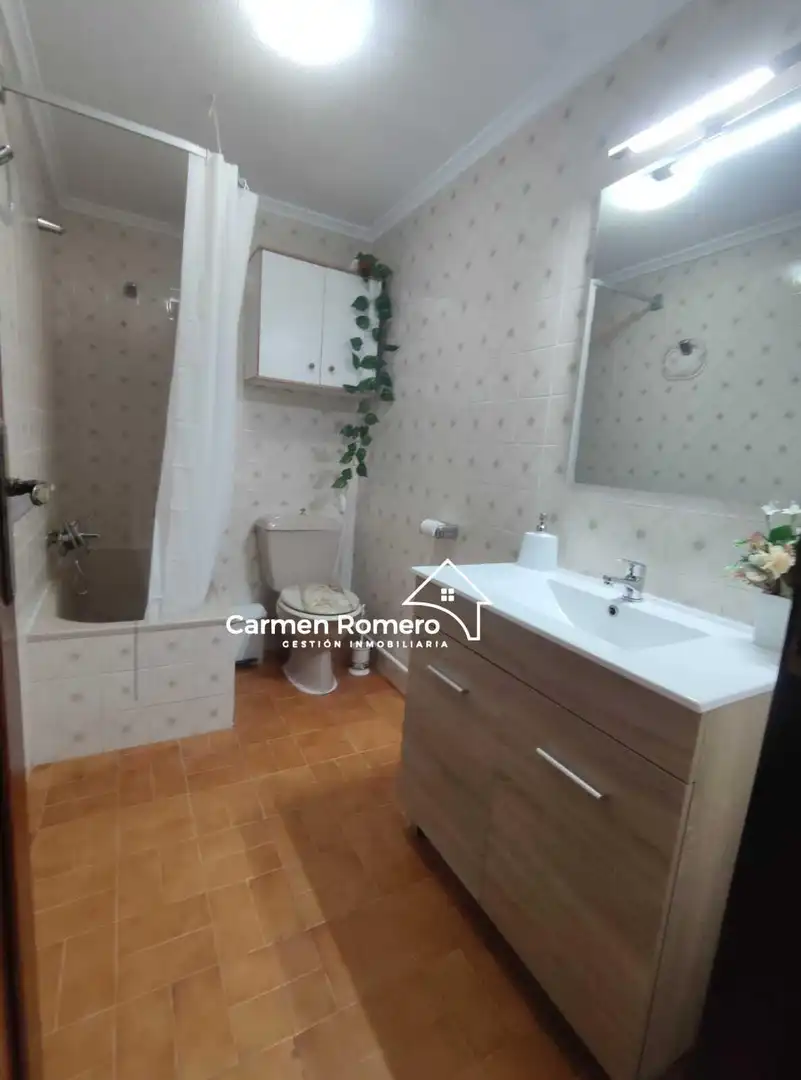 Baño de Piso de alquiler en Salamanca con Calefacción