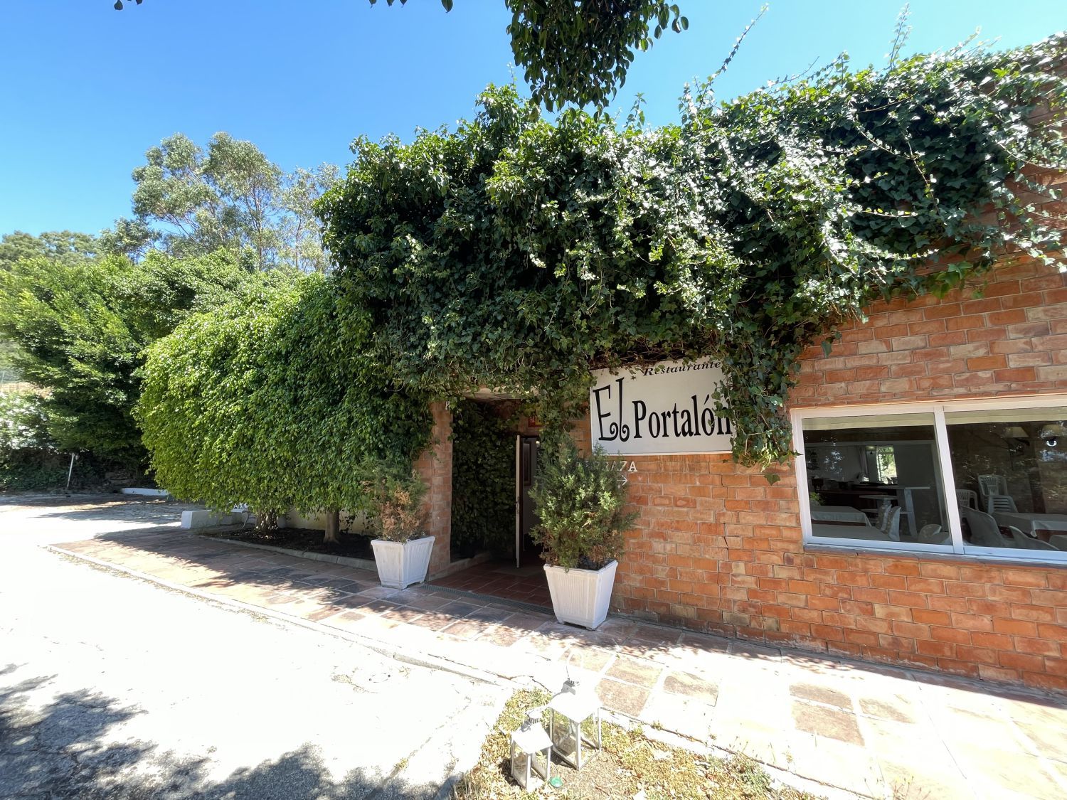 Exterior view of Premises for sale in Algeciras