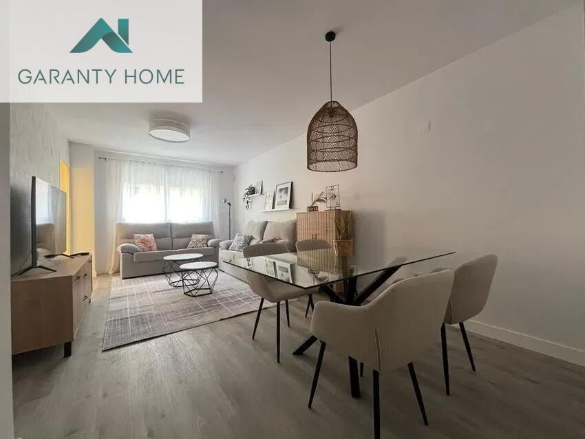 Living room of Flat to rent in Málaga Capital  with Air Conditioner, Heating and Private garden