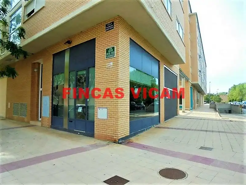 Local en venda en Huesca amb Aire condicionat, Calefacció i Parquet