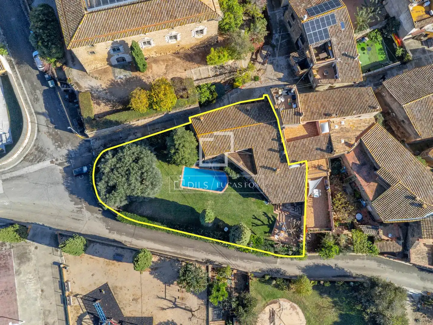 Finca rústica en venta en Bàscara con Aire acondicionado, Calefacción y Jardín privado