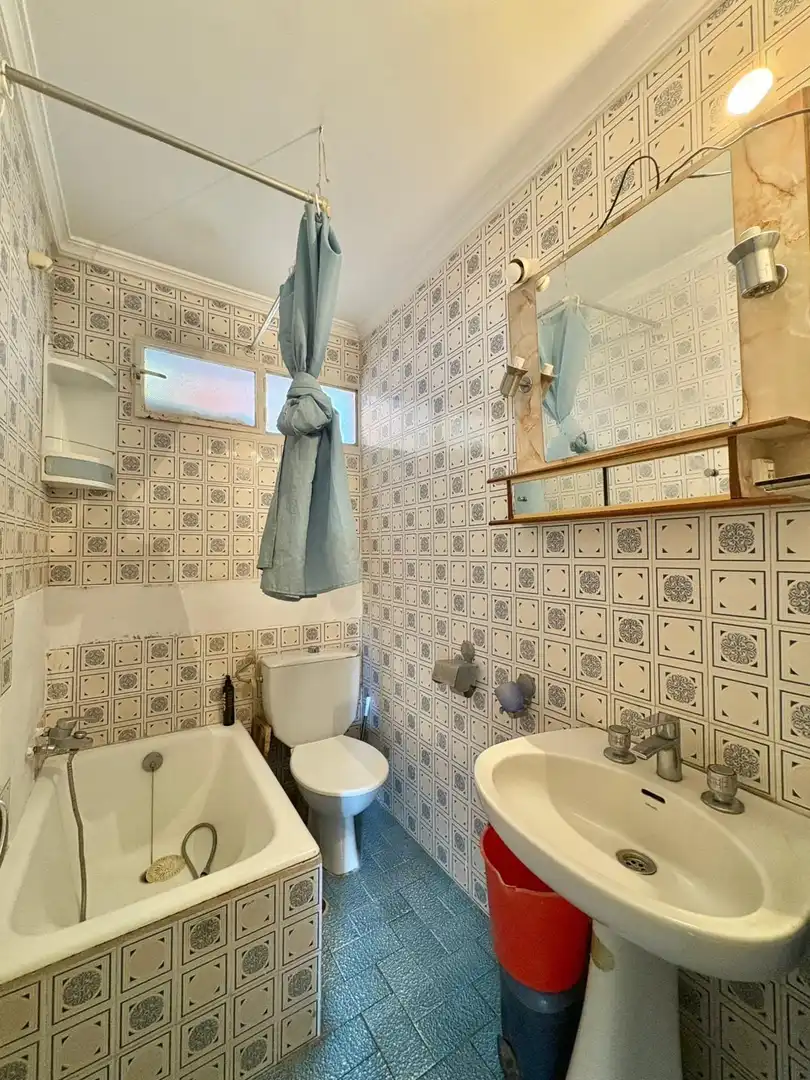 Bathroom of Apartments for sale in Fuengirola