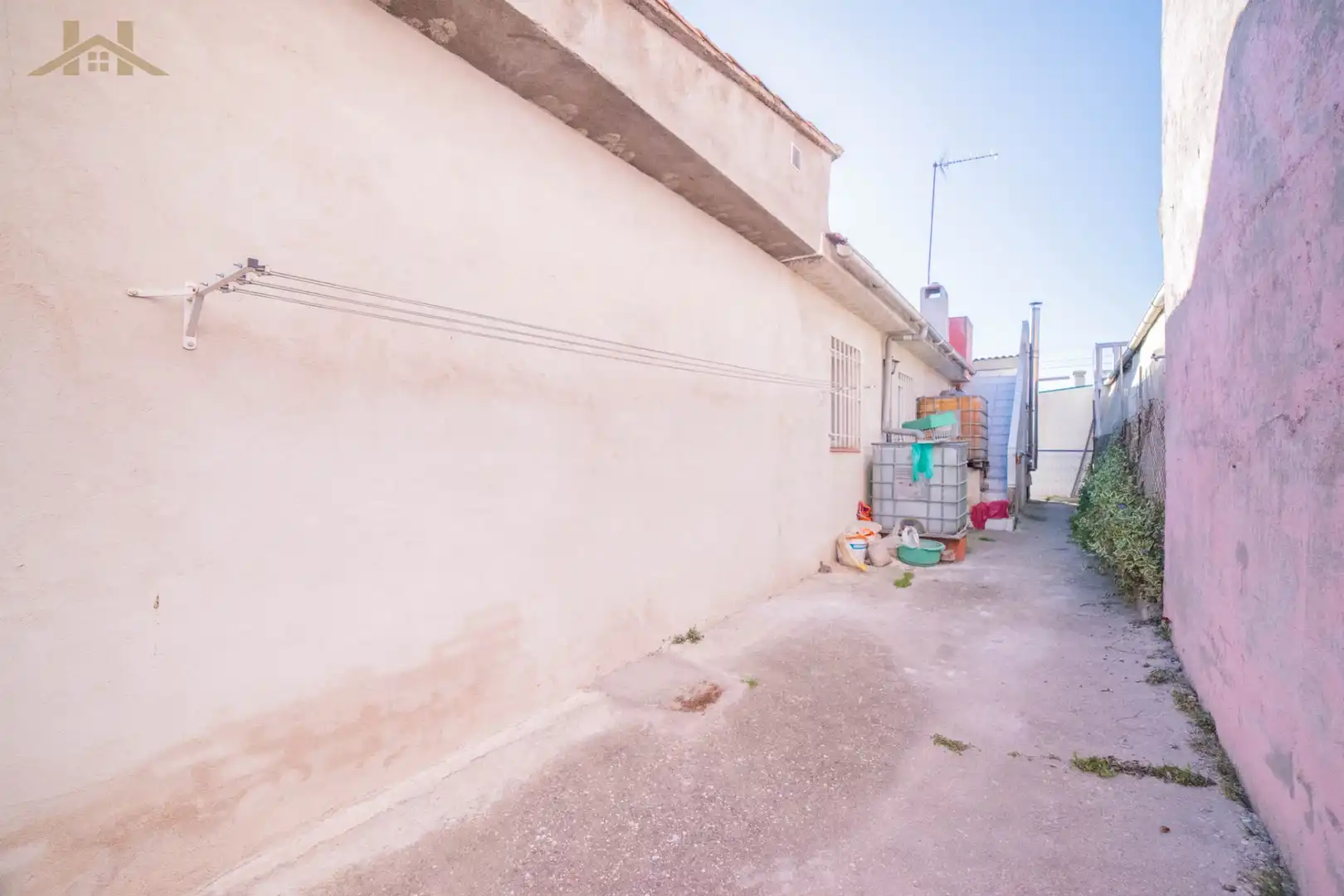 Vista exterior de Casa o xalet en venda en Illescas amb Aire condicionat, Calefacció i Jardí privat