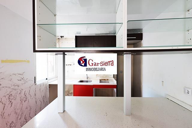 Kitchen of Flat for sale in  Madrid Capital  with Heating and Storage room