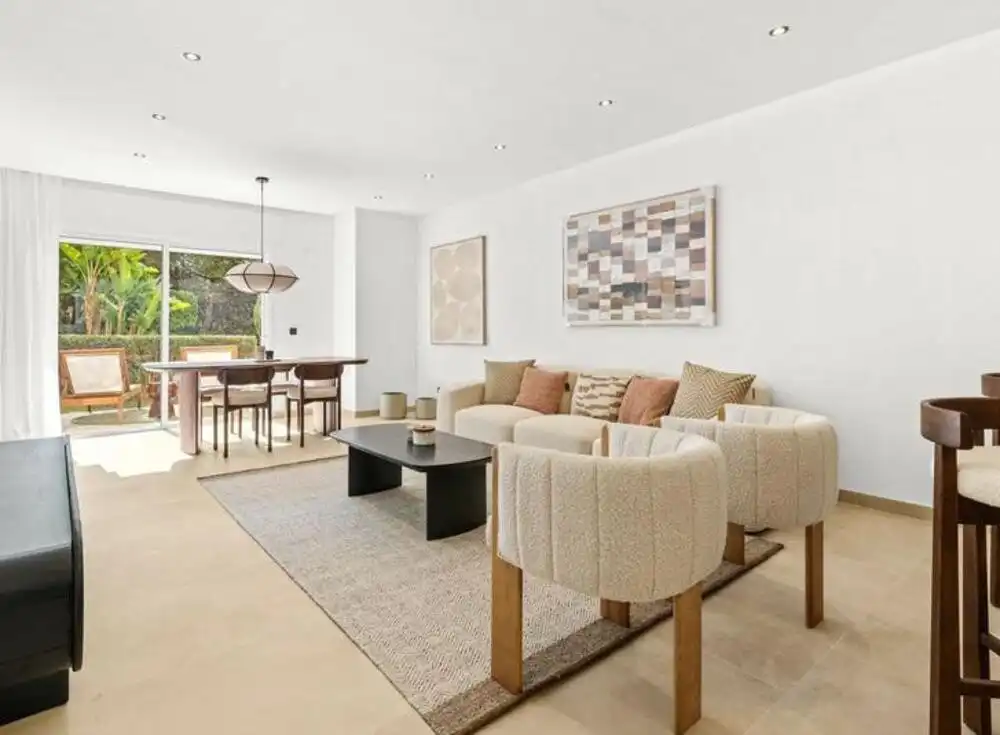 Wohnung mit Pool zum Verkauf in Nueva Andalucía, imagen 2