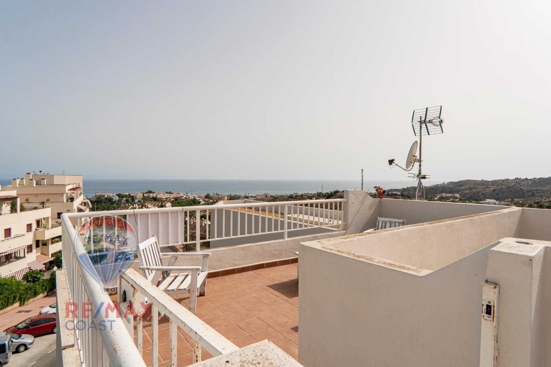 Terrace of Flat for sale in Rincón de la Victoria  with Terrace, Storage room and Community pool